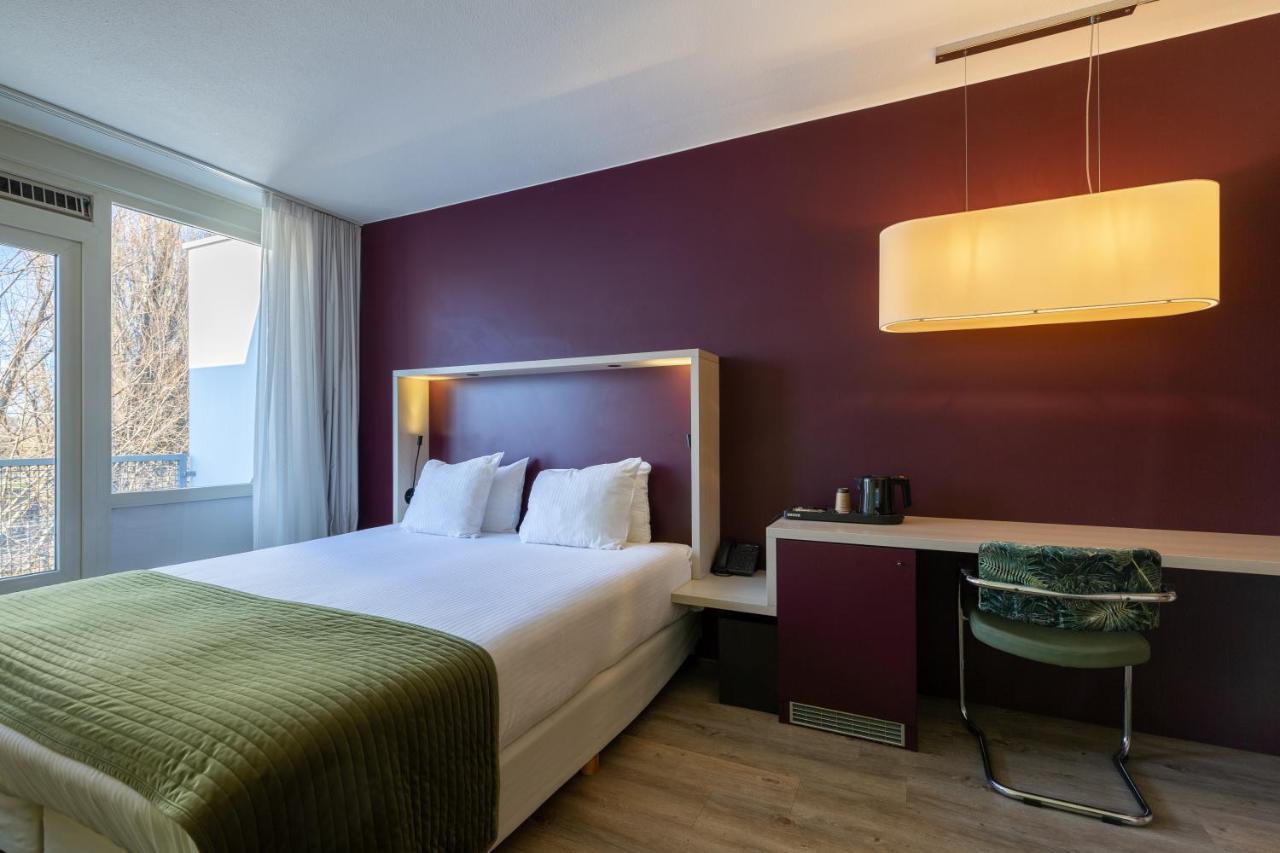 Amrath Airport Hotel Rotterdam Exterior photo